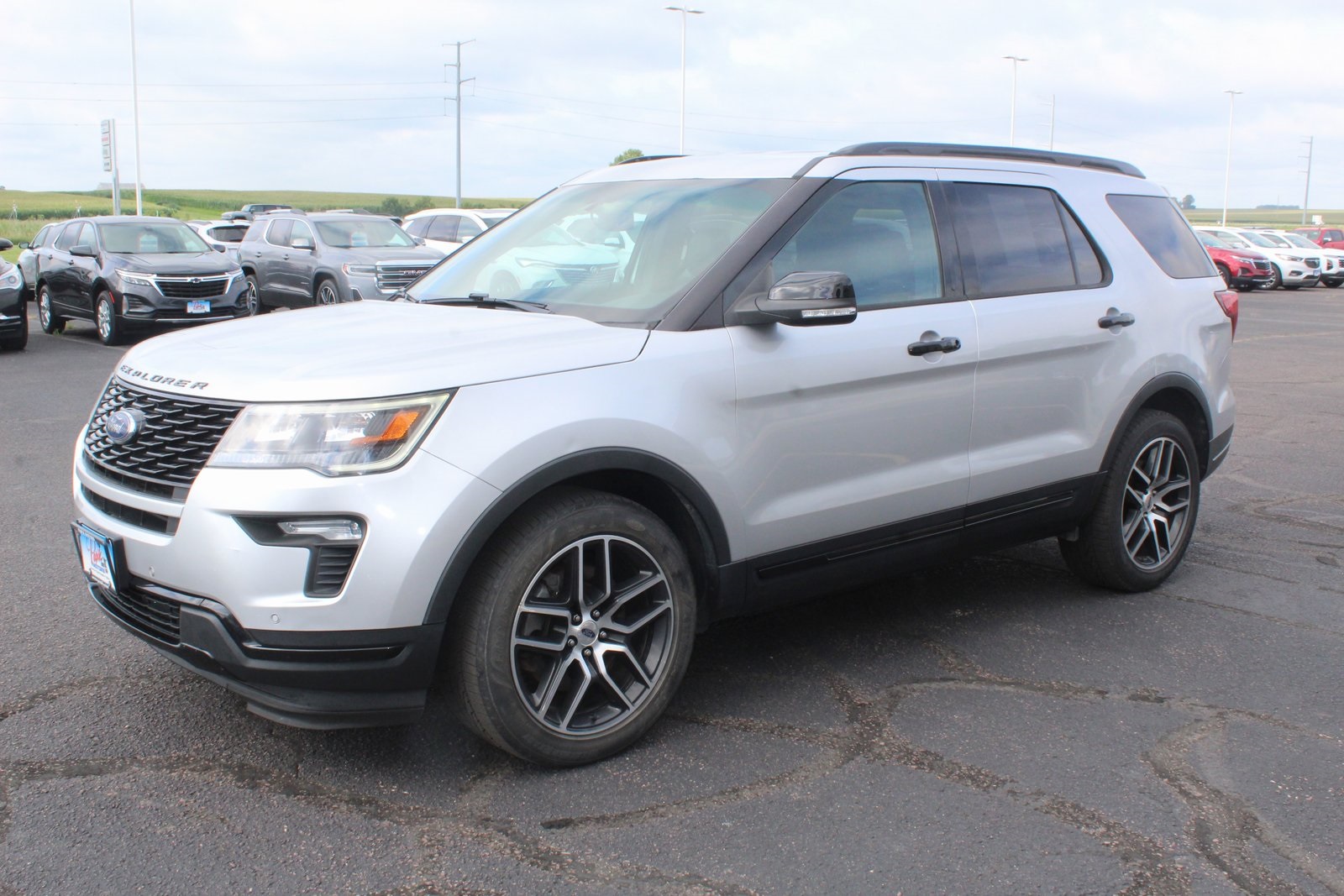 2018 Ford Explorer Sport photo 4