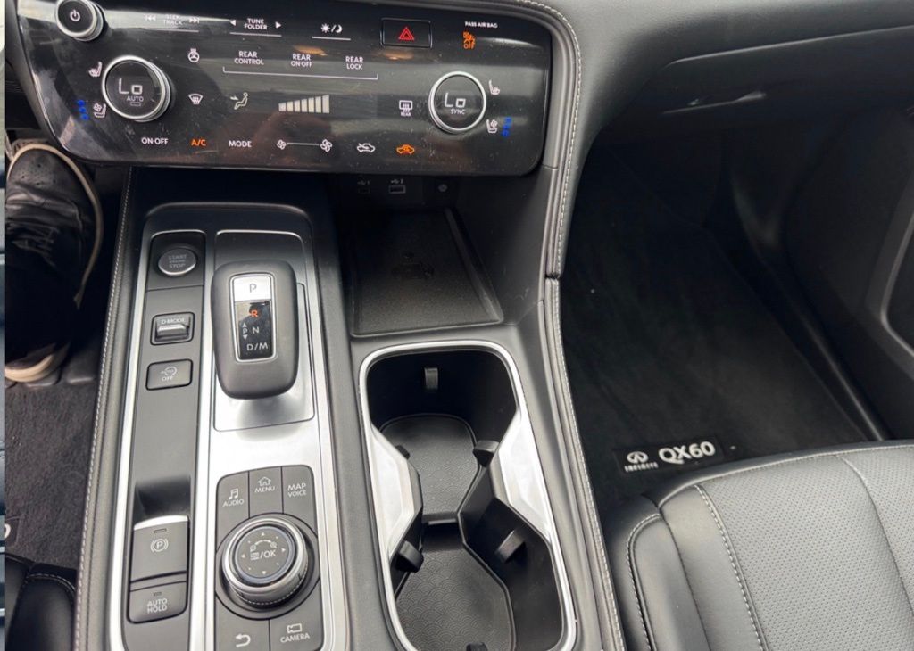 2024 Infiniti QX60 Luxe photo 13