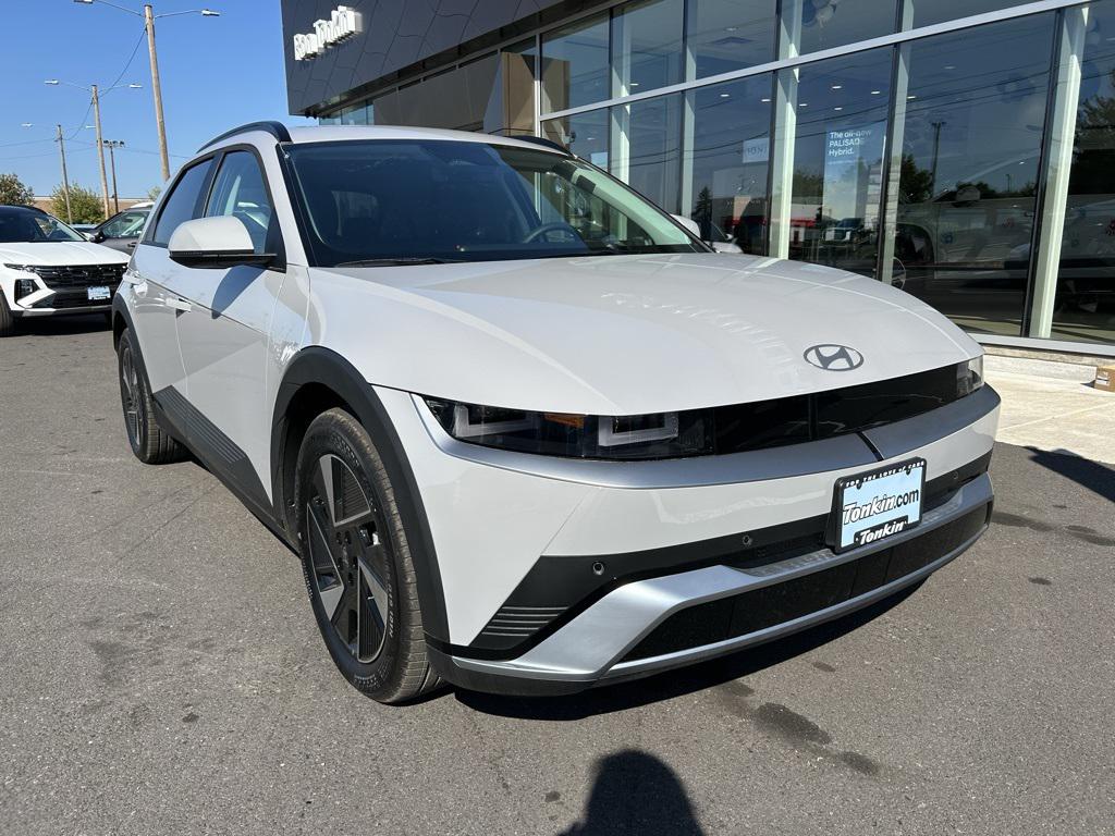 2025 Hyundai Ioniq 5 SEL photo 2
