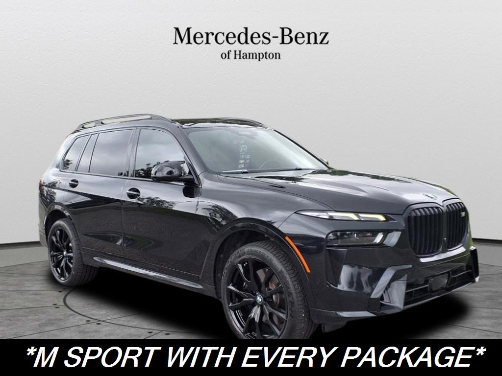 2024 BMW X7 M60i's photo