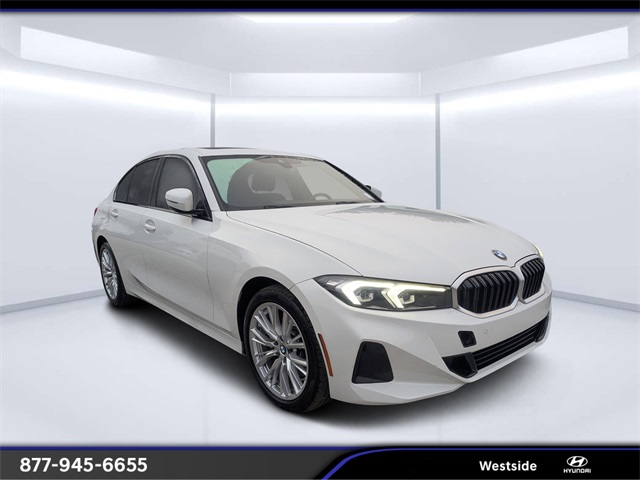 2023 BMW 3 Series 330i's photo