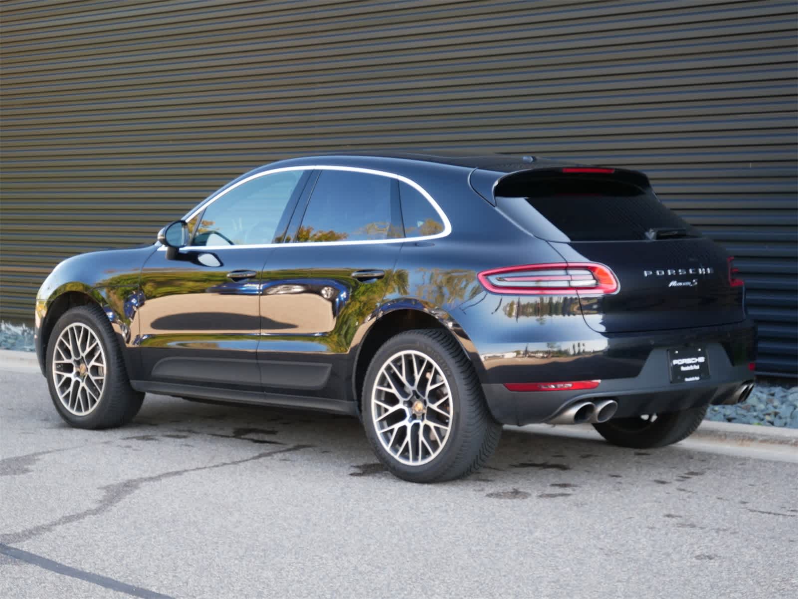 2017 Porsche Macan S photo 3