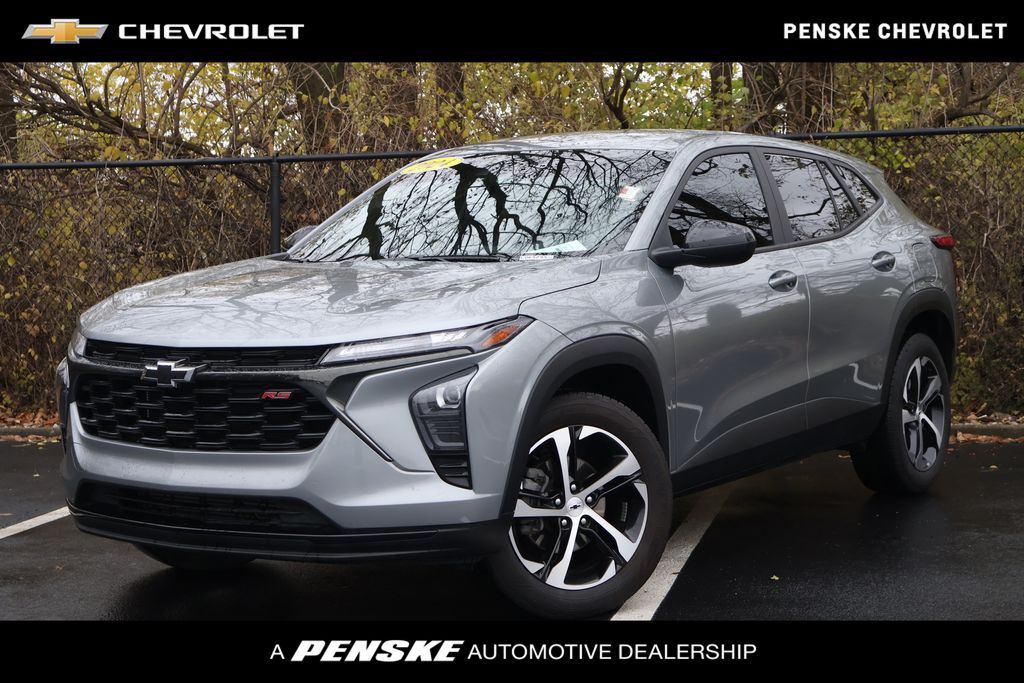 2024 Chevrolet Trax RS's photo