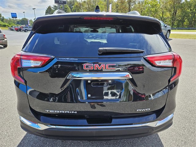 2024 Gmc Terrain SLT photo 5