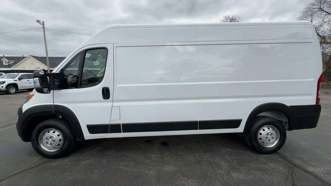 2023 Ram ProMaster 2500 photo 3