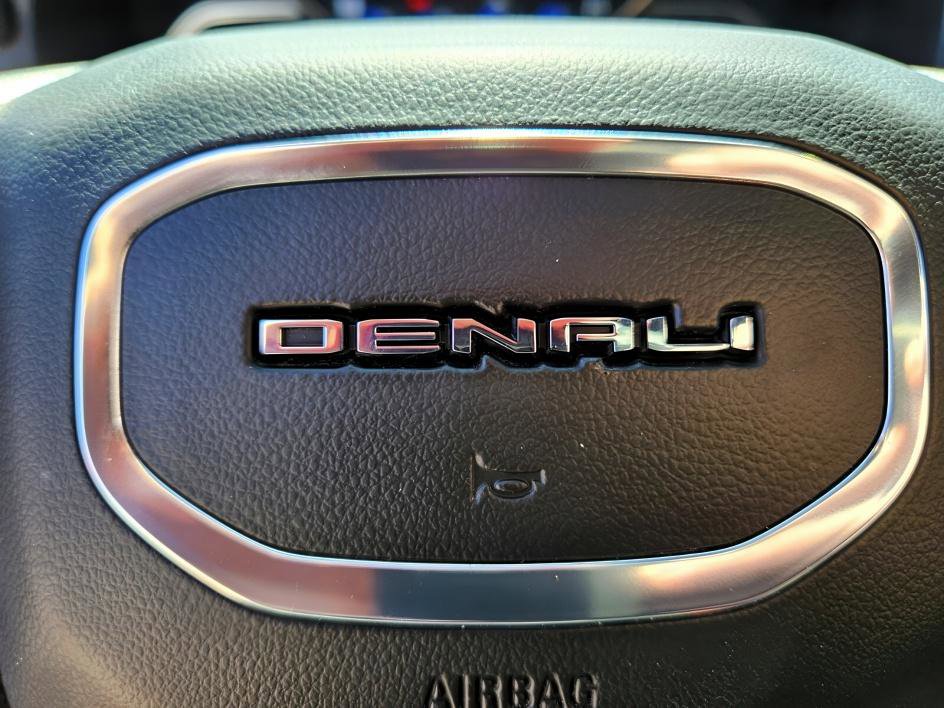 2021 Gmc Yukon Denali photo 22