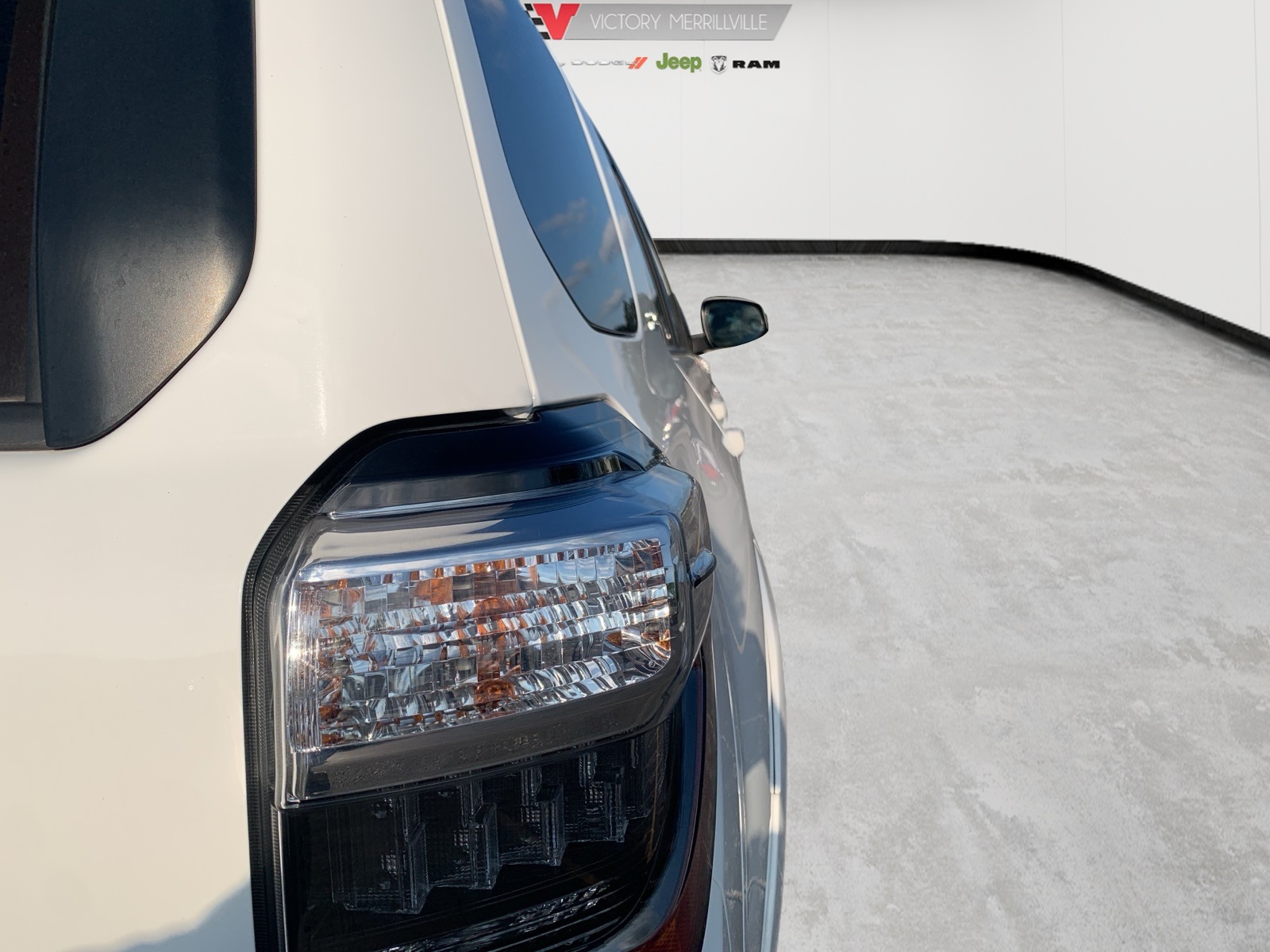 2024 Toyota 4Runner SR5 photo 4