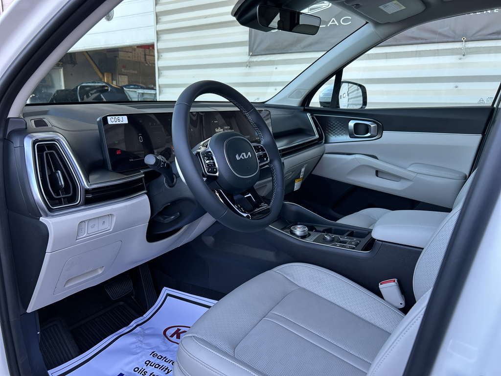 2025 Kia Sorento Hybrid EX photo 7