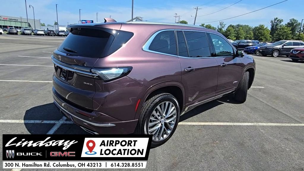 2026 Buick Enclave Avenir photo 8