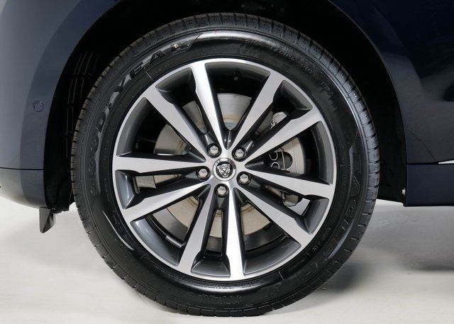 2026 Jaguar F-PACE P250 R-Dynamic S photo 7