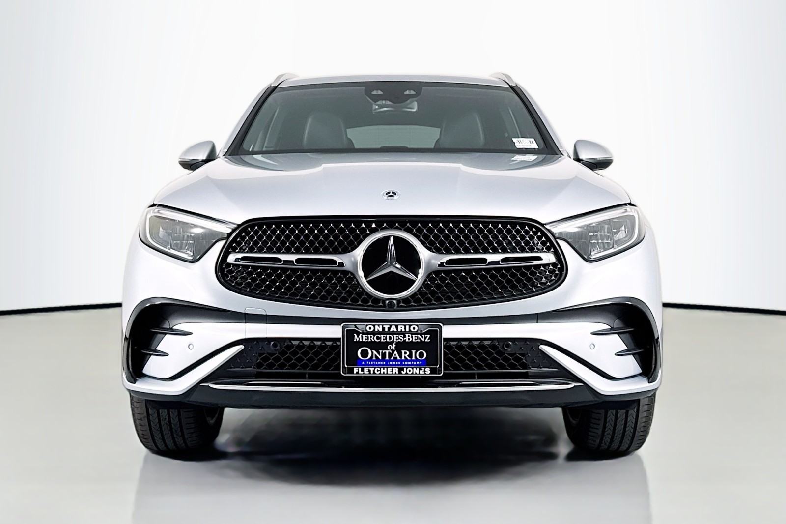 Used 2025 Cirrus Silver Metallic Mercedes-Benz GLC 350e image 2