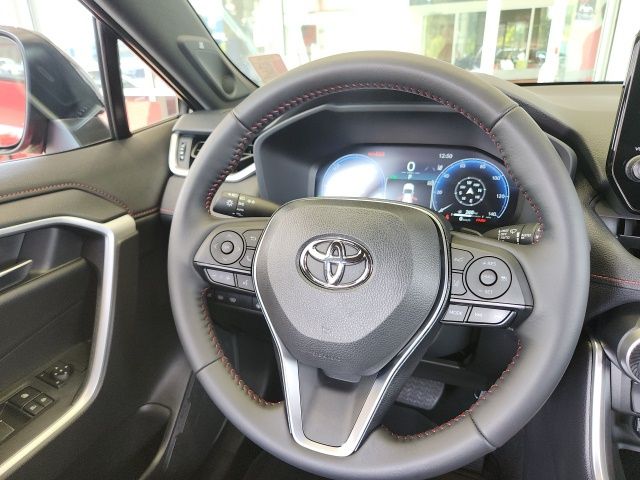 2025 Toyota RAV4 Hybrid XSE photo 15
