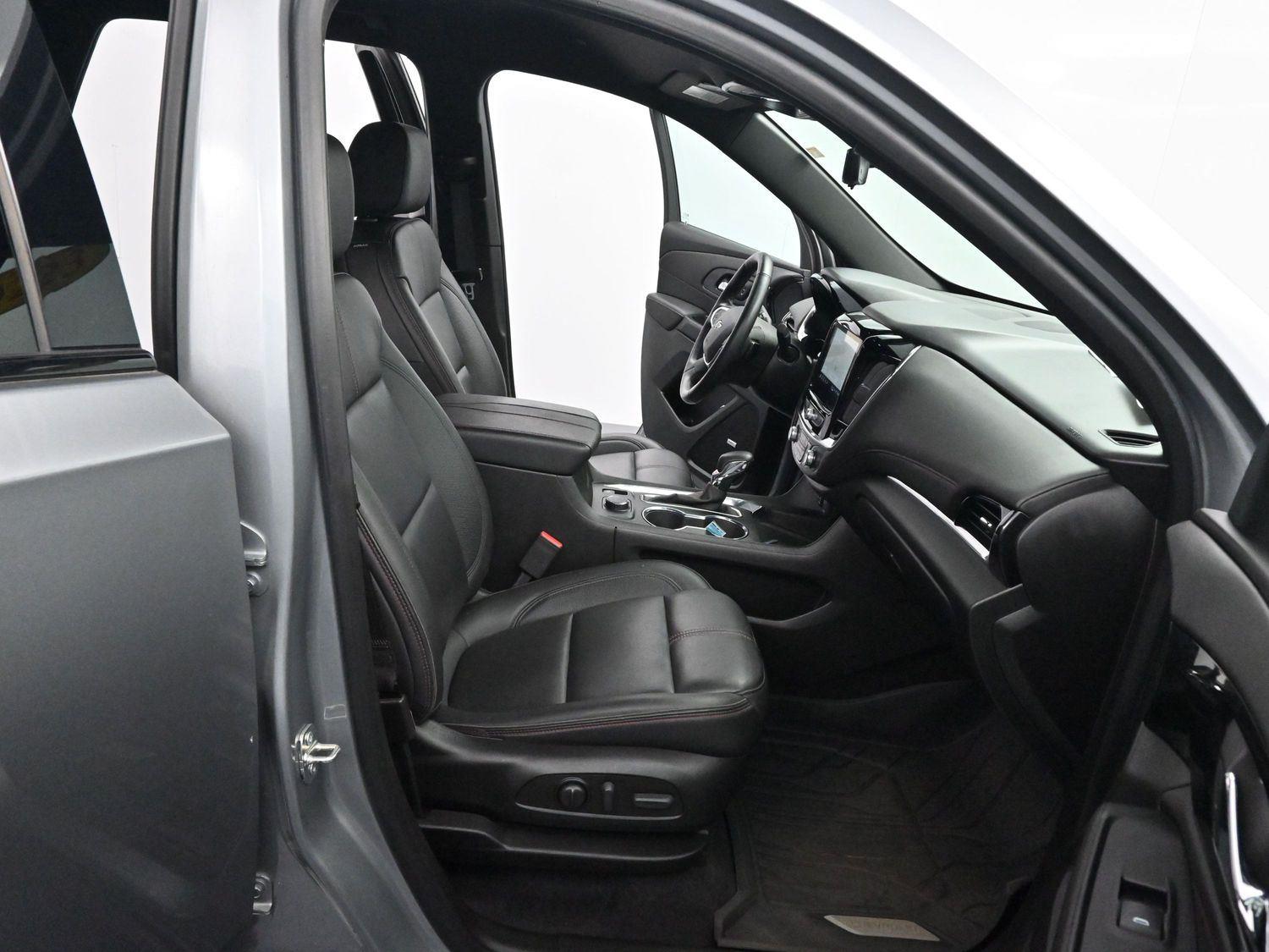 2023 Chevrolet Traverse RS photo 25