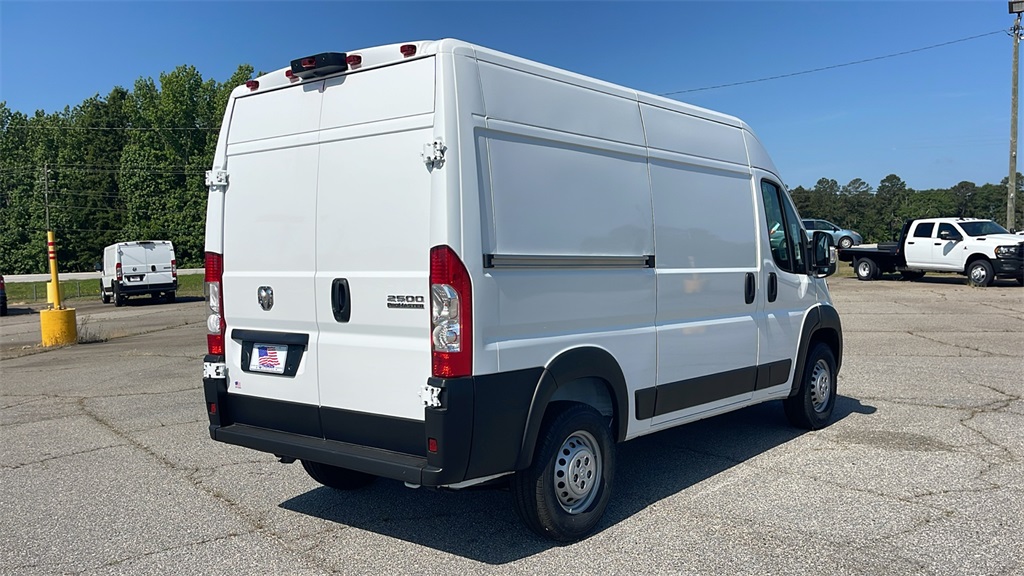 2025 Ram ProMaster 2500 photo 6