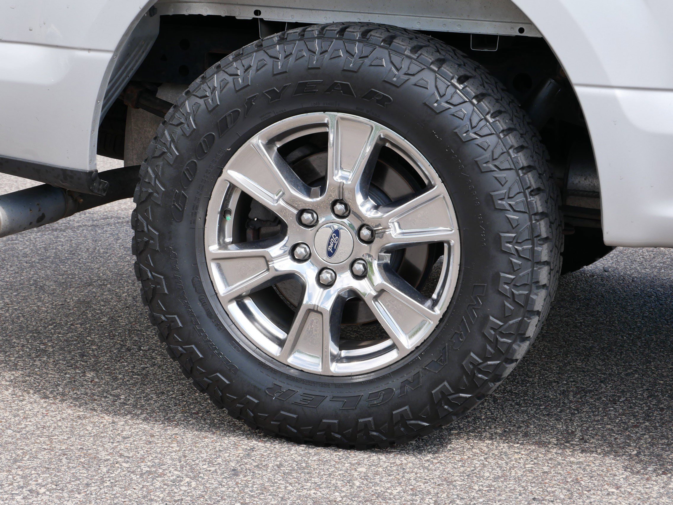 2016 Ford F-150 XLT photo 14