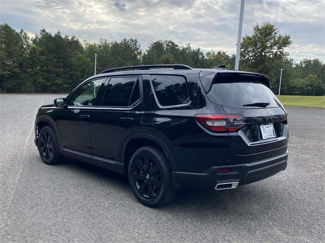 2025 Honda Pilot Black Edition photo 4