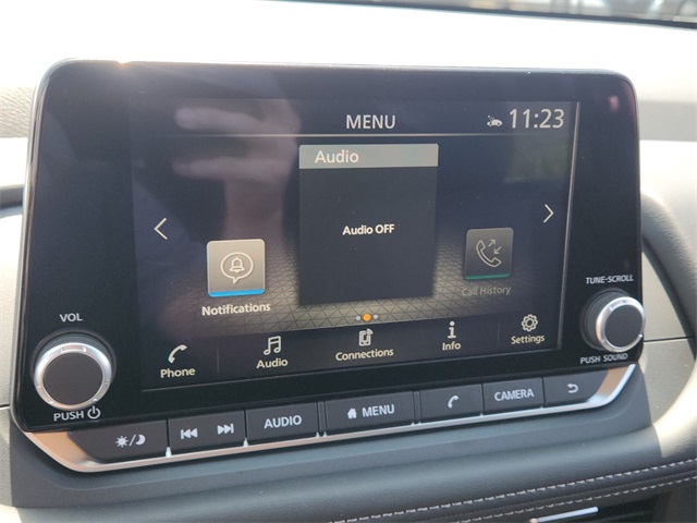 2026 Nissan Rogue SV photo 2