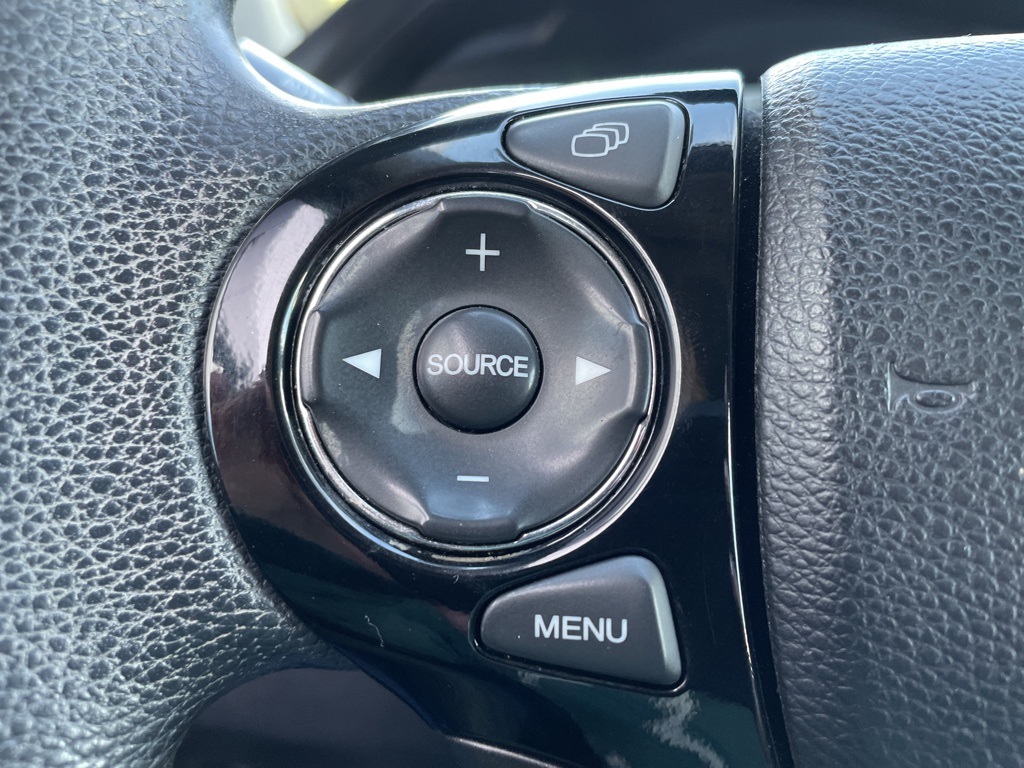 2016 Honda Accord EX photo 13