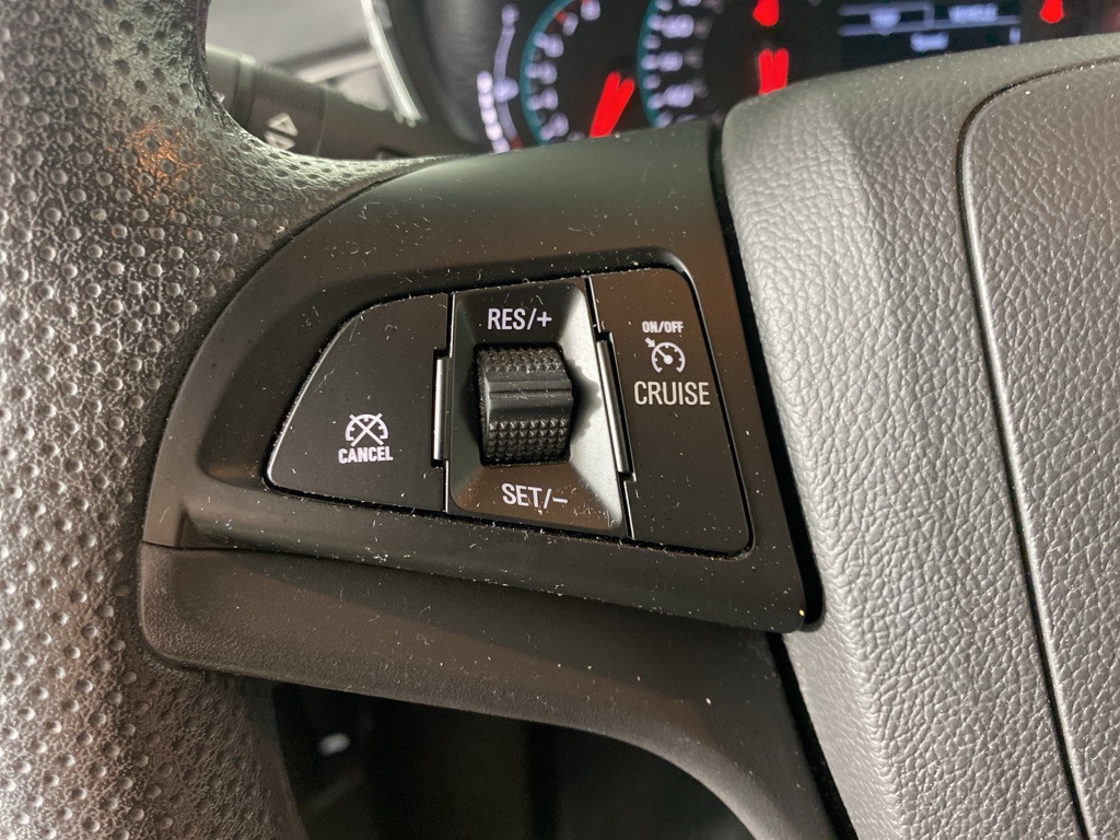 2022 Chevrolet Trax LS photo 13
