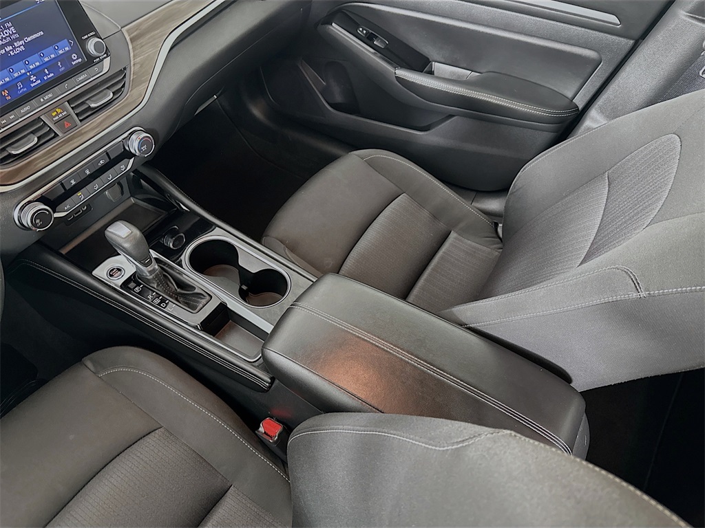 2023 Nissan Altima 2.5 SV photo 22
