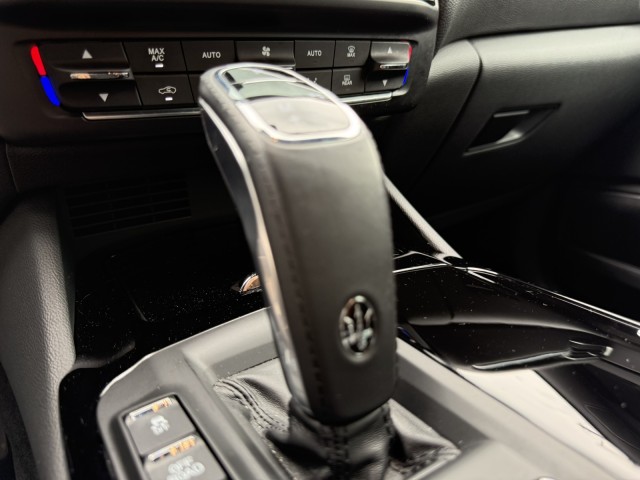 2022 Maserati Levante Modena photo 34