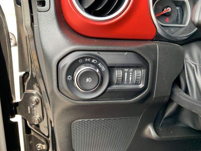 2022 Jeep Wrangler Unlimited Rubicon photo 12