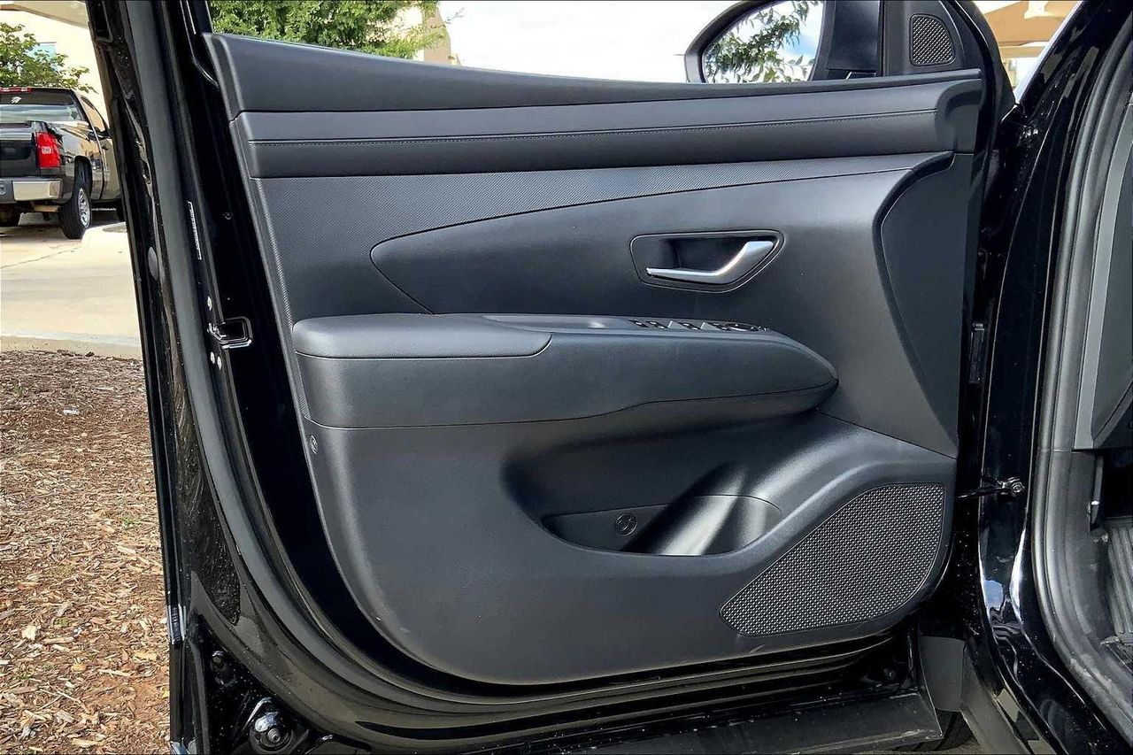 2026 Hyundai Santa Cruz SEL Activity photo 10