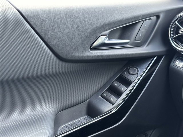 2026 Chevrolet Equinox LT photo 32
