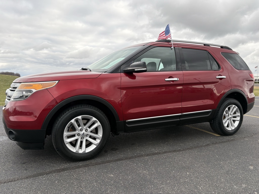 2014 Ford Explorer XLT's photo