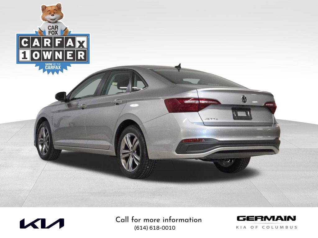 2022 Volkswagen Jetta 1.5T SE photo 7