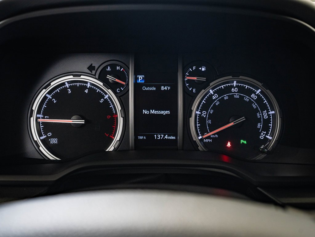 2022 Toyota 4Runner Limited photo 25
