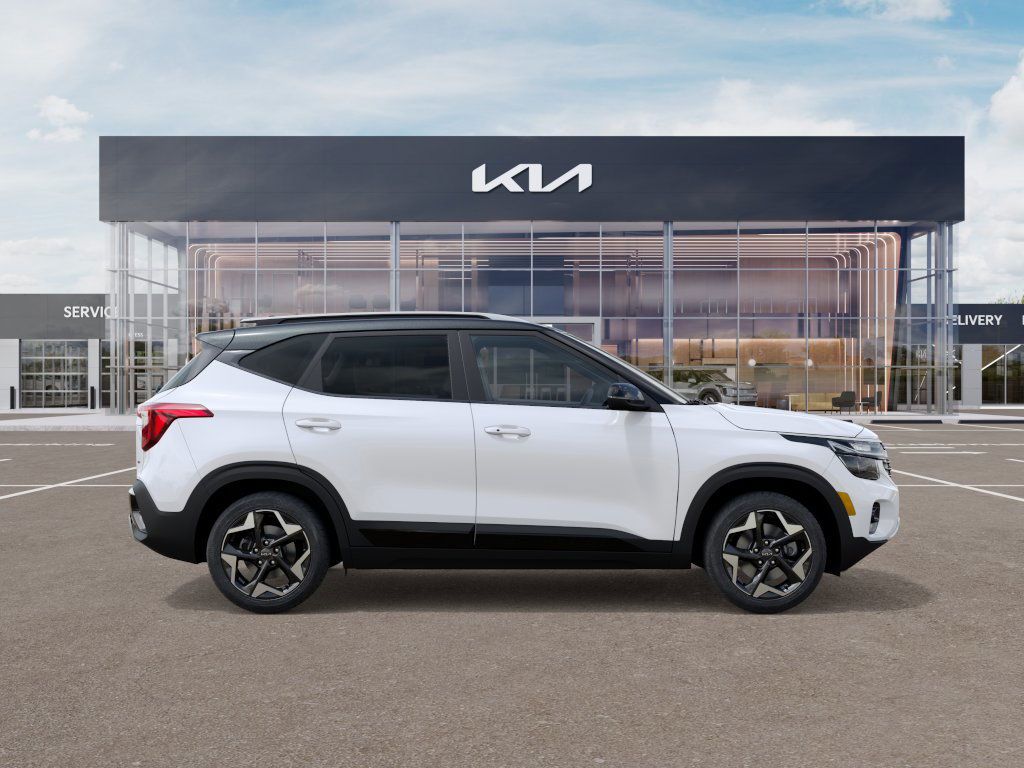2026 Kia Seltos S photo 6