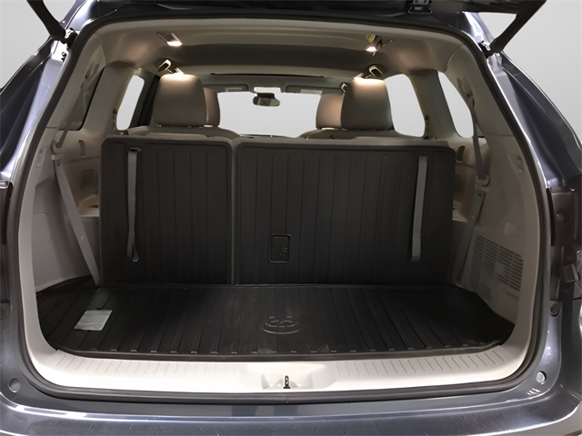 2019 Toyota Highlander XLE photo 4