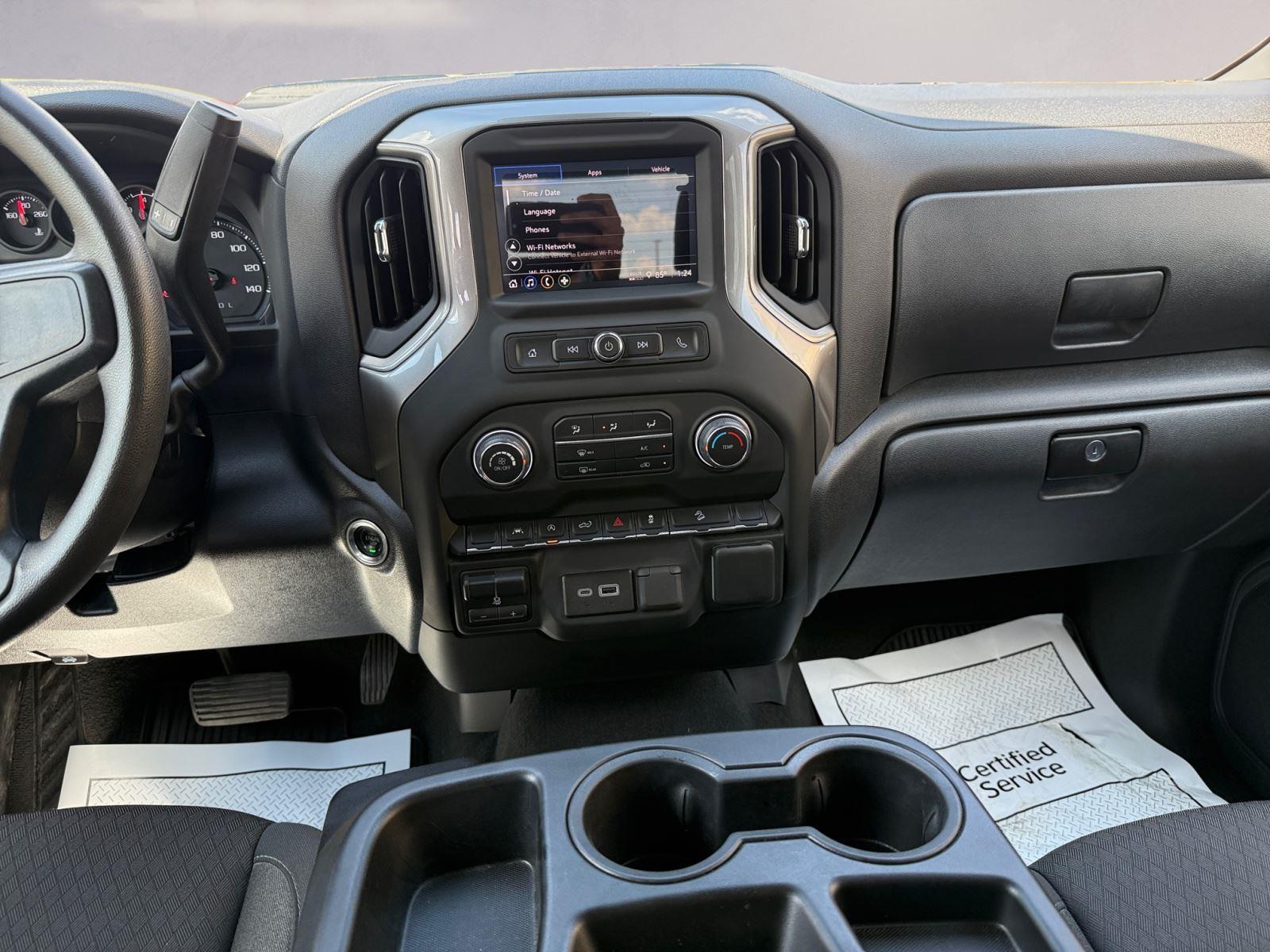 2024 Chevrolet Silverado 1500 Custom Trail Boss photo 10