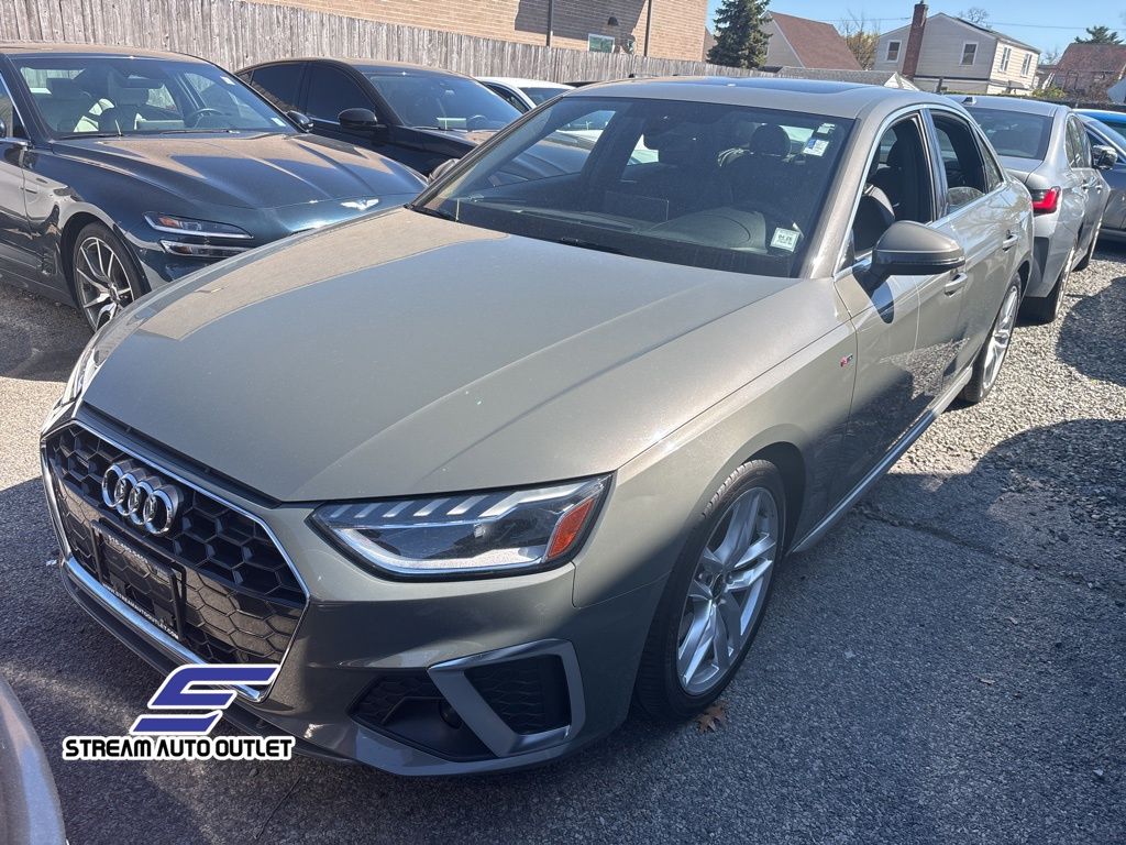 2023 Audi A4 45 S line Premium Plus photo 2