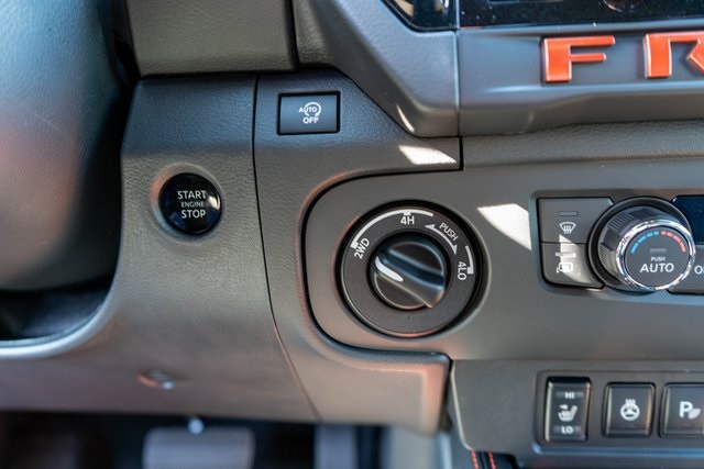 2026 Nissan Frontier Crew Cab PRO-4X photo 17
