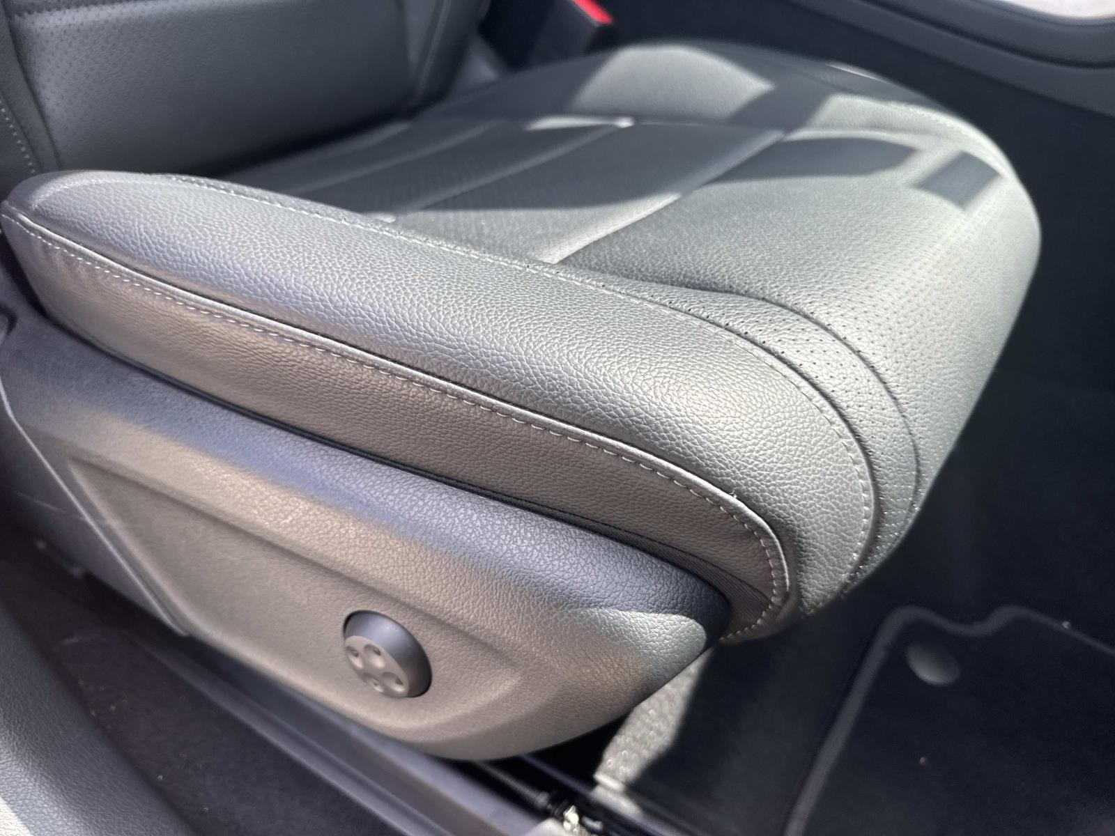 2022 Mercedes Benz GLE 350 photo 12