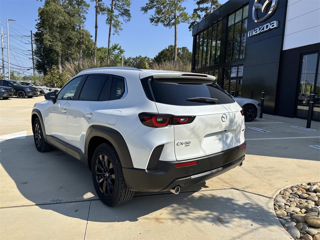 2025 Mazda CX-50 2.5 Select photo 4