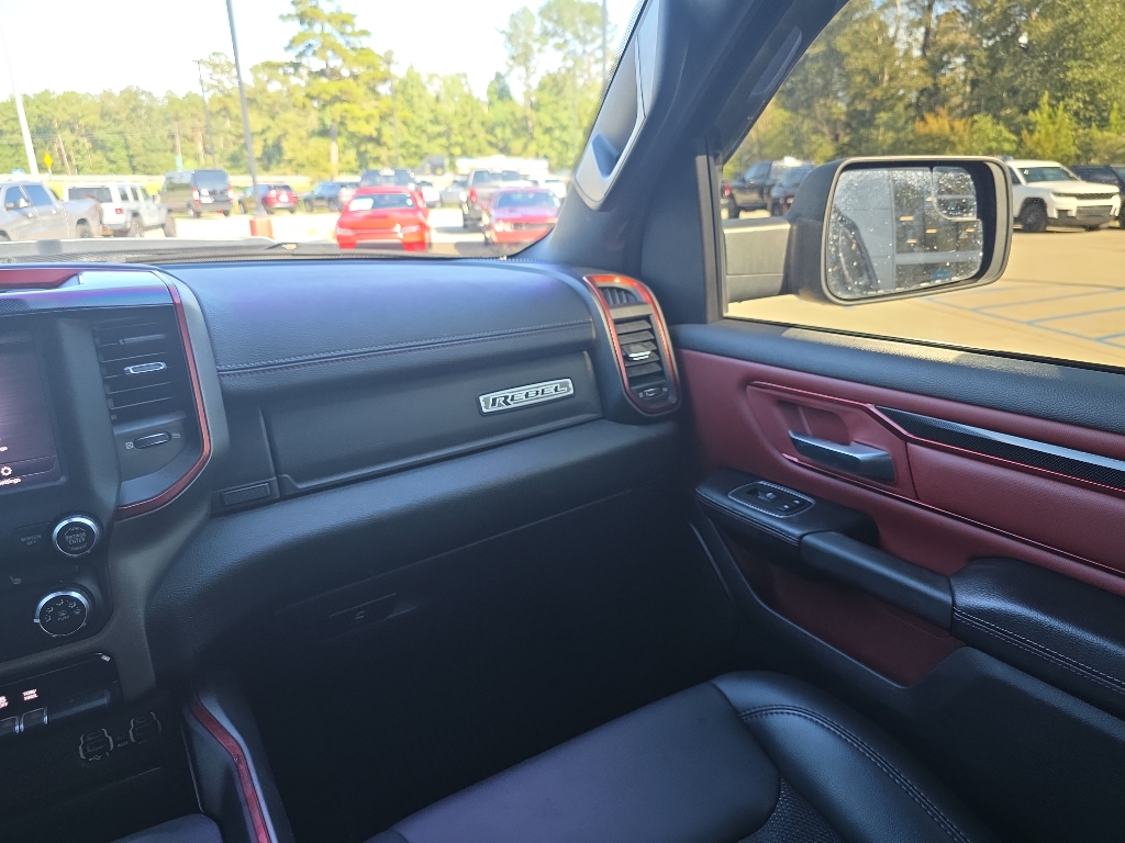 2019 Ram 1500 Rebel photo 18