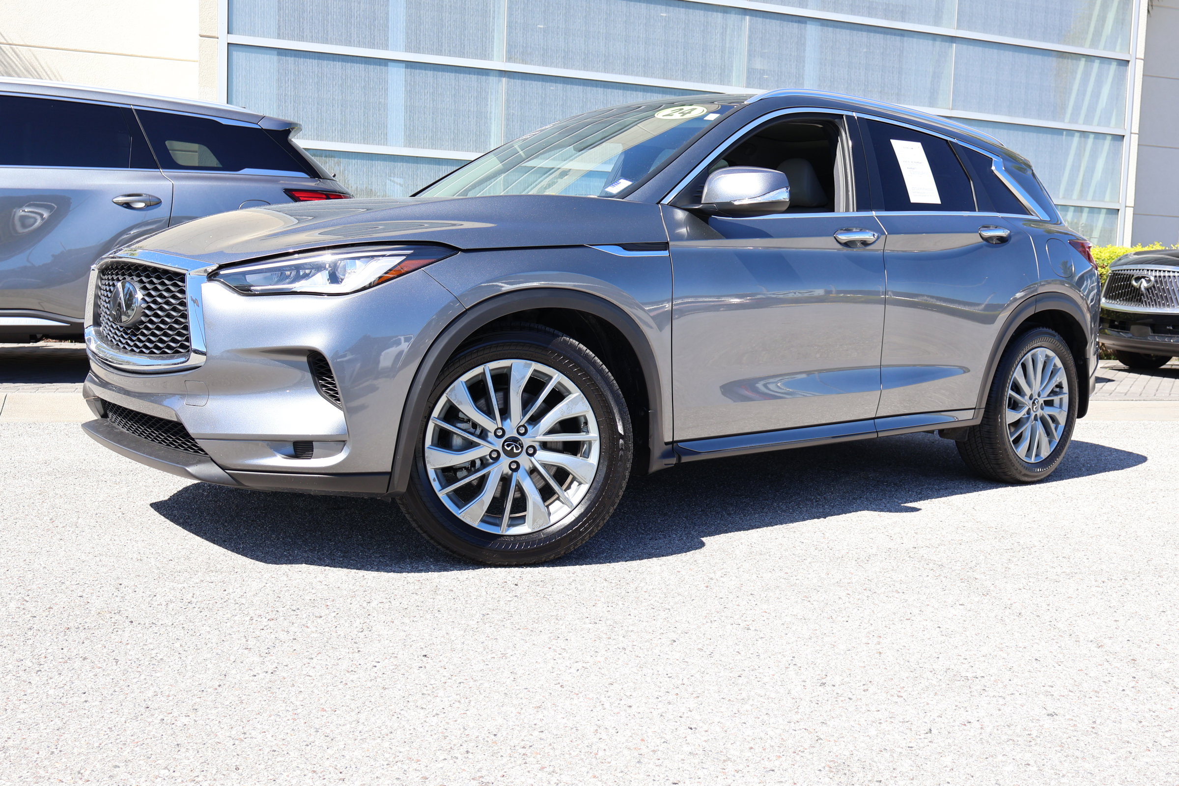 2024 INFINITI QX50 Luxe