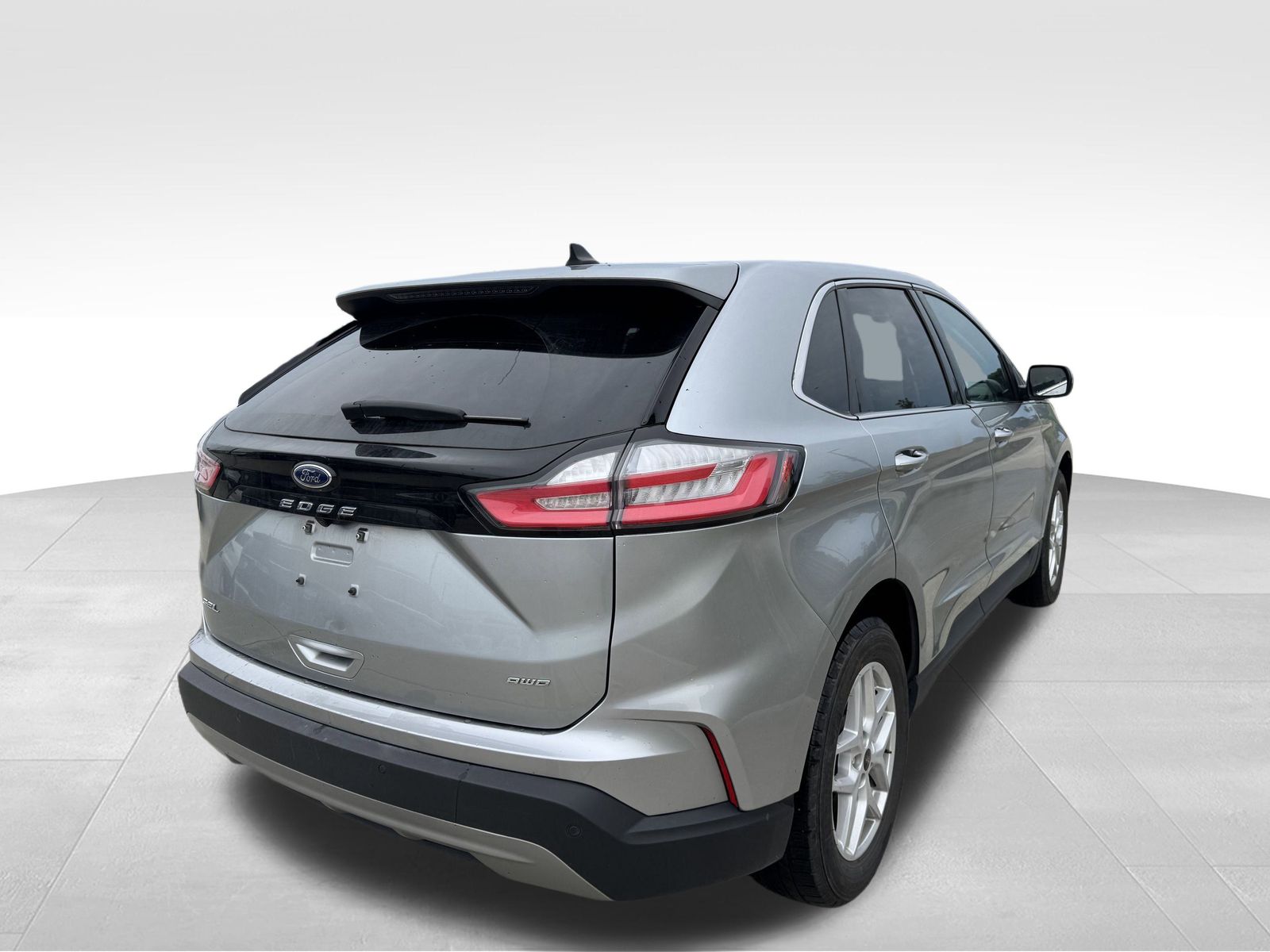 2024 Ford Edge SEL photo 3