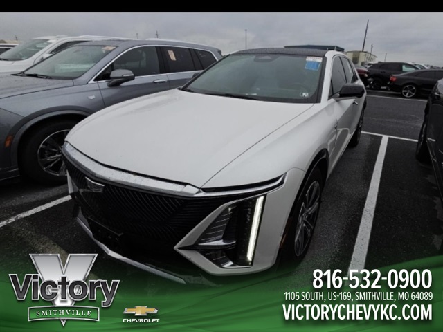 2024 Cadillac LYRIQ Luxury 2's photo