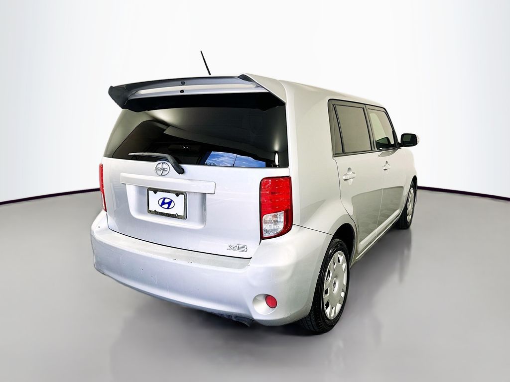 2011 Scion xB Base photo 5