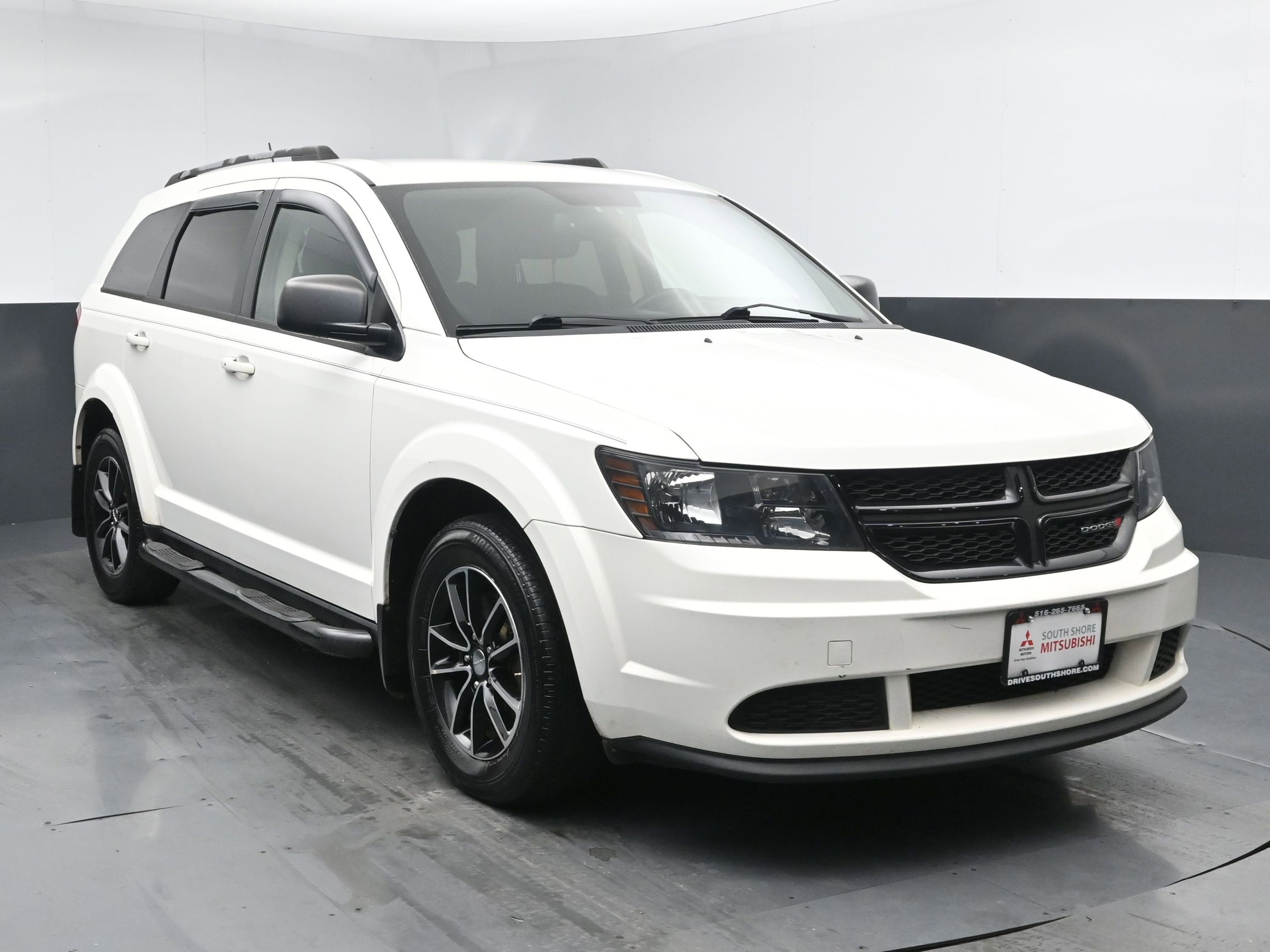 Used 2017 Dodge Journey SE with VIN 3C4PDCAB3HT573915 for sale in Freeport, NY