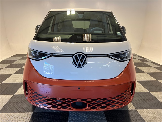 2025 Volkswagen ID. Buzz Pro Plus photo 2