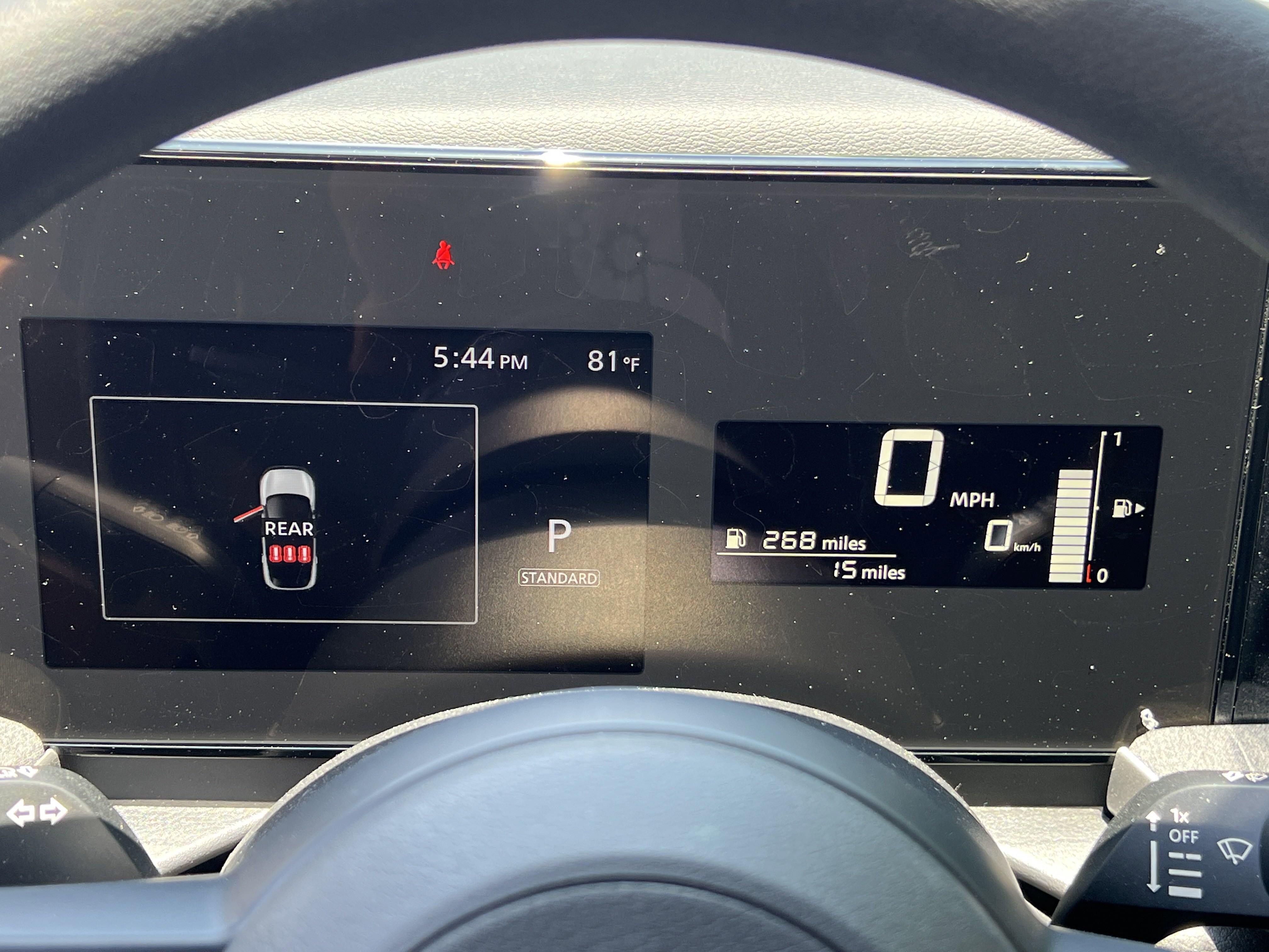 2025 Nissan Kicks SV photo 9