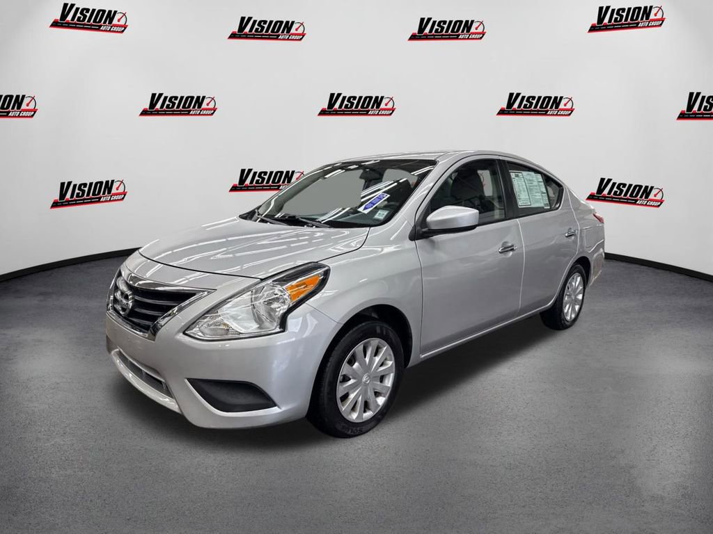 2019 Nissan Versa Sedan SV