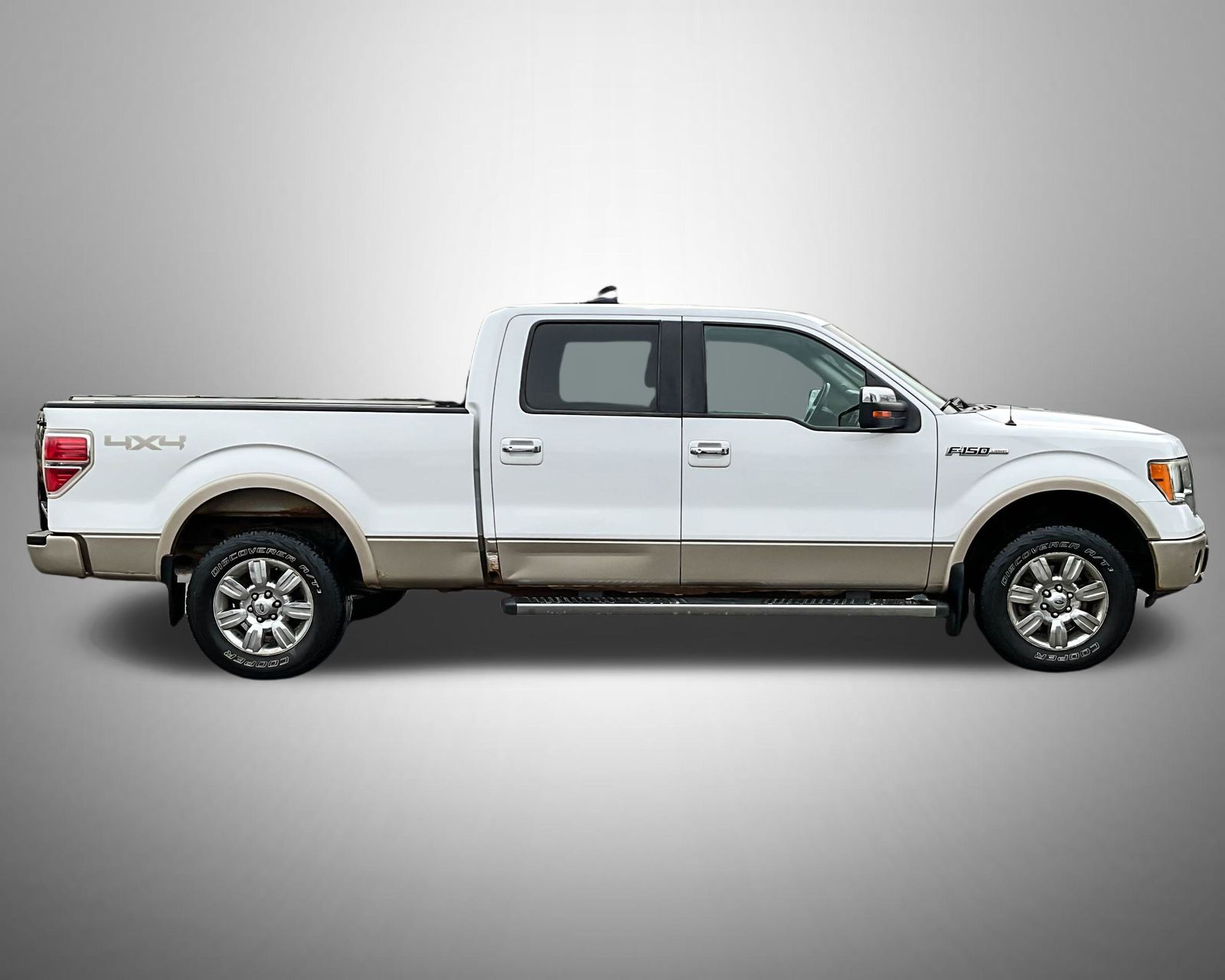 2010 Ford F-150 Lariat photo 4