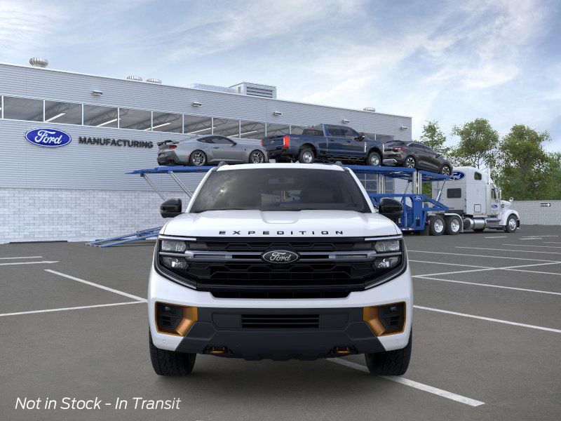 2025 Ford Expedition photo 4