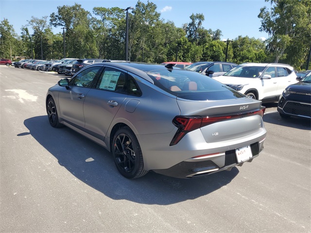 2026 Kia K5 GT-Line photo 4